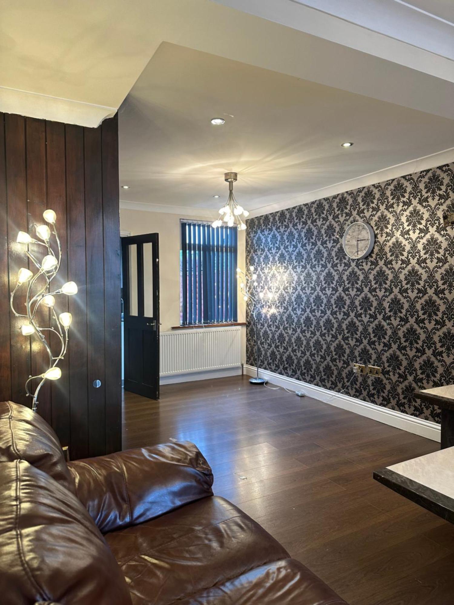 Leavesden Residence - Central - Cosy - Harry Potter Watford  Exterior photo